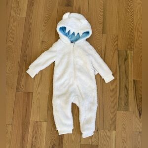 Cozy White Monster Hooded Fleece Kids One Piece Suit 12-18 Mos NWT